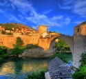 <span class='dscr'>Mostar</span><br><span class="cc-link"><a href="http://www.flickr.com/photos/kevinbotto/3884651449/" target="_blank">Autor:Kevin Botto</a><a href='http://creativecommons.org/licences/by-nd/3.0'>&nbsp;<img class="cc-icon" src="mods/_img/cc_by_nd-small.png"></a></a></span>