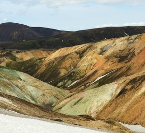 Kolorowe góry na szlaku Laugavegurinn<br><span class="cc-link">Autor: Jan Ignacy Czempiński</span>
