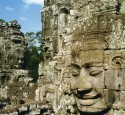 <span class='dscr'>Angkor</span><br><span class="cc-link"><a href="http://www.flickr.com/photos/azwegers/6198899442/" target="_blank">Autor:Arian Zwegers</a><a href='http://creativecommons.org/licences/by/3.0'>&nbsp;<img class="cc-icon" src="mods/_img/cc_by-small.png"></a></a></span>