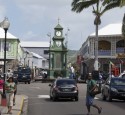 <span class='dscr'>Basseterre, stolica St Kitts i Nevis</span><br><span class="cc-link"><a href="http://www.flickr.com/photos/ckramer/3477018365/" target="_blank">Autor:ckramer</a><a href='http://creativecommons.org/licences/by/3.0'>&nbsp;<img class="cc-icon" src="mods/_img/cc_by-small.png"></a></a></span>