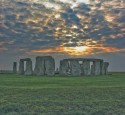 <span class='dscr'>Stonehenge</span><br><span class="cc-link"><a href="http://www.flickr.com/photos/opalsson/5736354677/" target="_blank">Autor:O Palsson</a><a href='http://creativecommons.org/licences/by/3.0'>&nbsp;<img class="cc-icon" src="mods/_img/cc_by-small.png"></a></a></span>